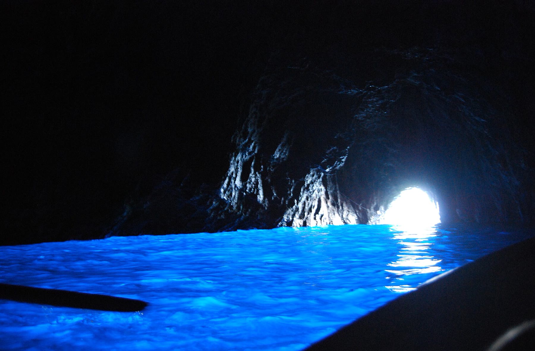 Shared boat for Amalfi Coast boat ride with sea-taxi climate still named