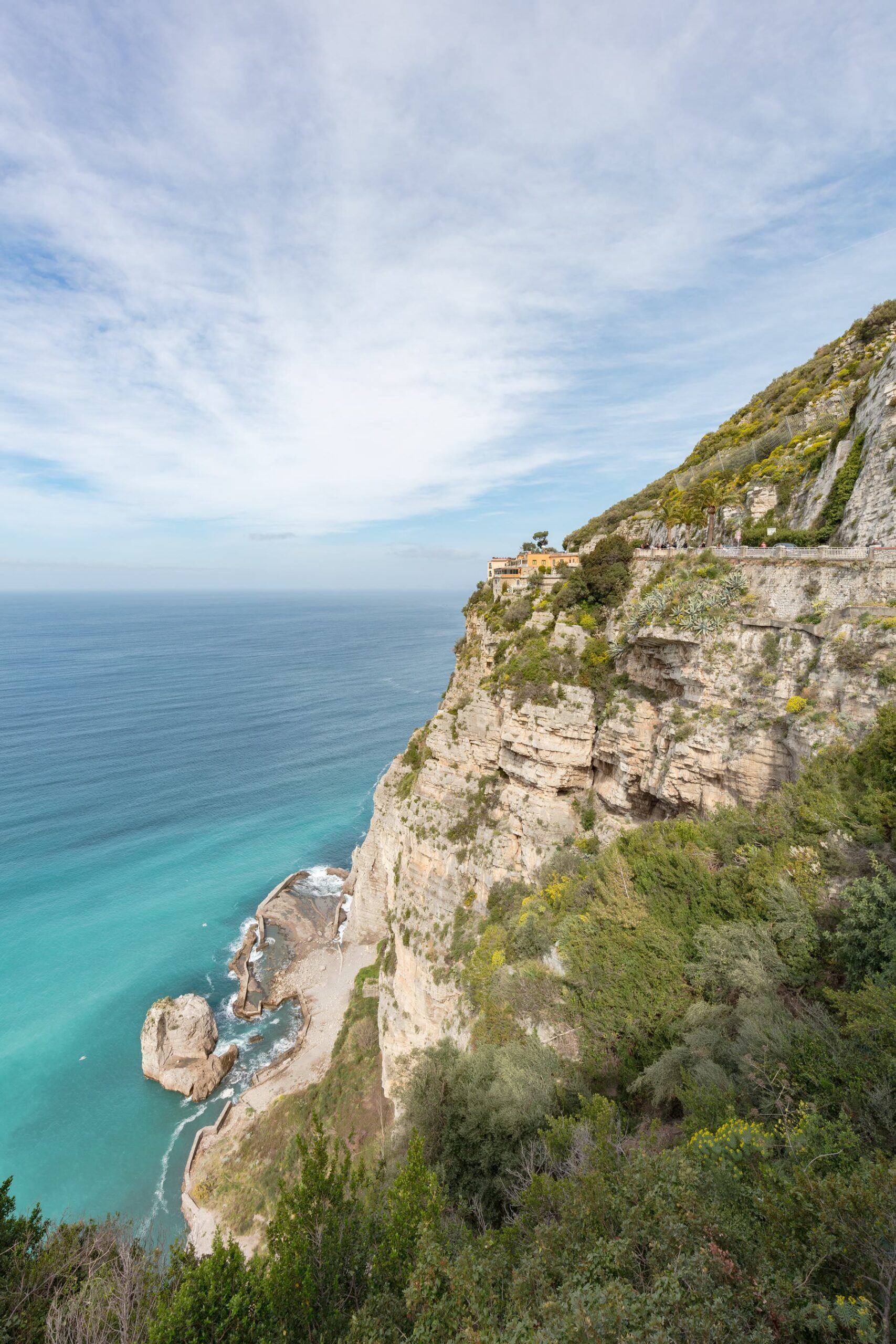 Afternoon in Positano for romance readers with heat-and-hour climate and living stack still named