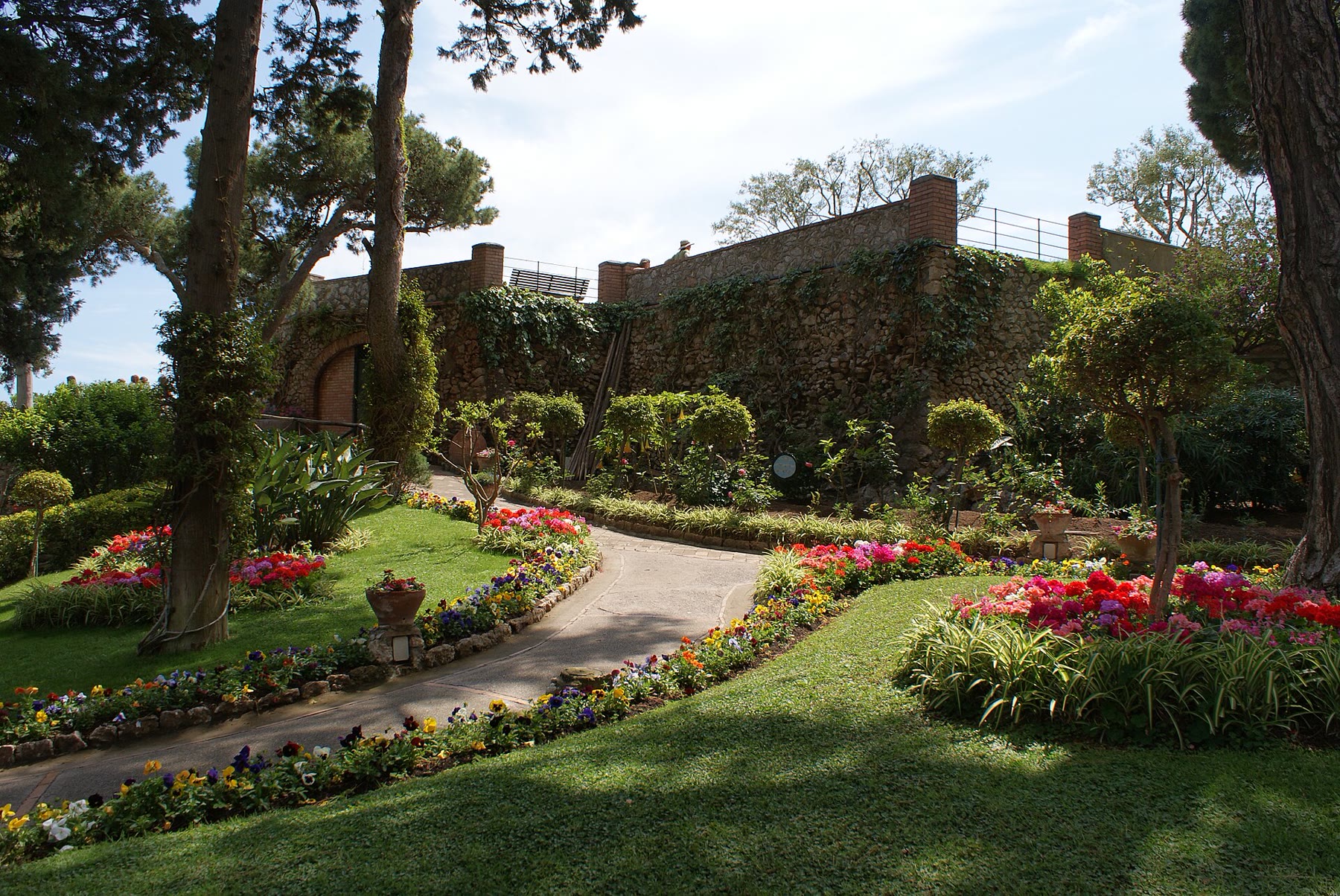 Capri Gardens of Augustus for romance readers with gardens-augustus climate and cliff terraces still named