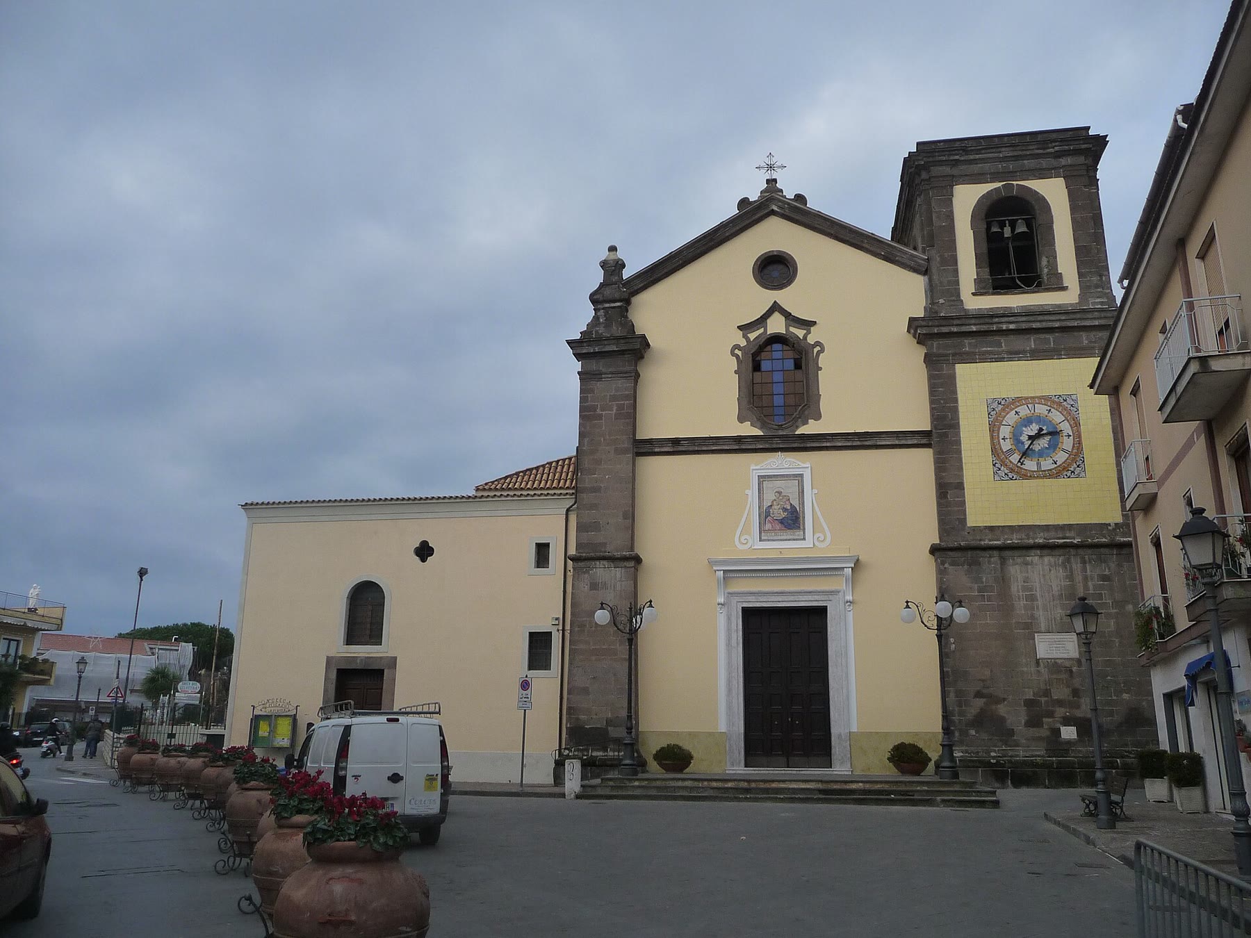 Santa Maria delle Grazie at Sant'Agata sui Due Golfi for romance readers with two-gulf ridge climate still named