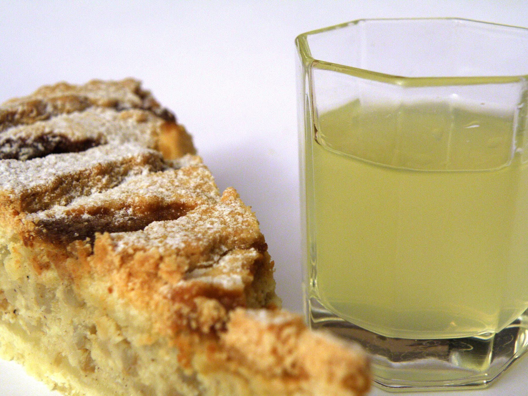 Naples and Campania climate for Italian pastiera romance with Easter pie honesty still named