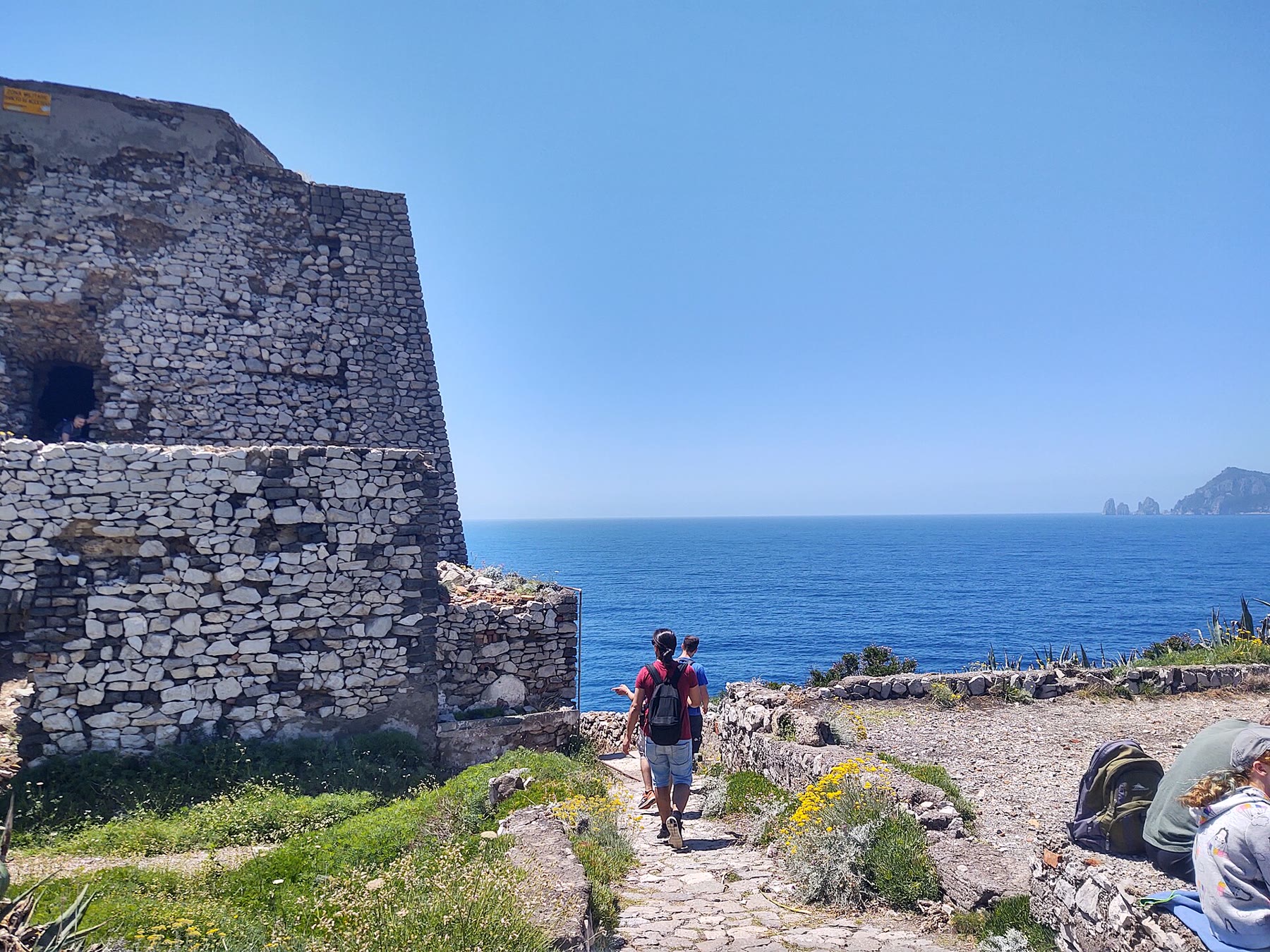 Sorrento peninsula approach climate for Punta Campanella with Campania tip honesty still named